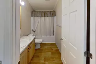 751 Natalie Ln, York, PA 17402 - Photo 7