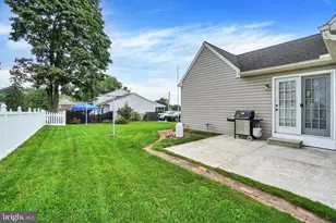 2201 Pleasant View Dr, York, PA 17406 - Photo 31
