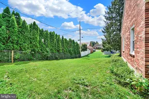 2016 Orange St, York, PA 17404 - Photo 17
