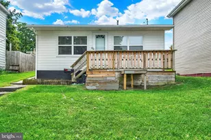 1608 W Poplar Terrace, York, PA 17404 - Photo 1