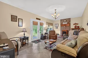 2193 Roosevelt Ave, York, PA 17408 - Photo 9
