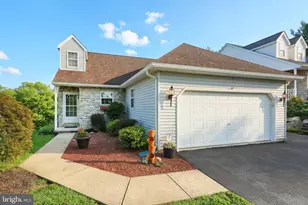 623 Misty Hill Ln, Dallastown, PA 17313 - Photo 3