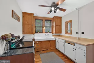 106 N 3rd St, New Freedom, PA 17349 - Photo 33