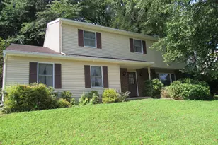 621 Ensminger Dr, York, PA 17407 - Photo 3