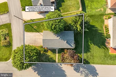 655 Skyview Drive, York, PA 17406 - Photo 3