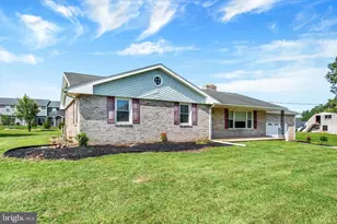 60 Yoe Dr, Red Lion, PA 17356 - Photo 3