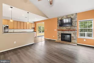 176 Split Rock Dr, Delta, PA 17314 - Photo 3