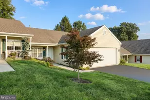 289 Winners Cir Dr, Red Lion, PA 17356 - Photo 3
