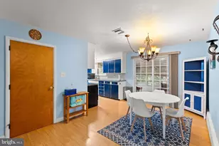 208 Willow St, Hanover, PA 17331 - Photo 7