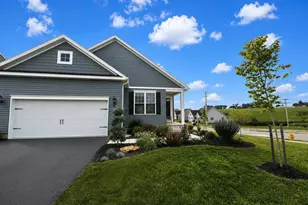 280 Patterson Dr, Stewartstown, PA 17363 - Photo 1