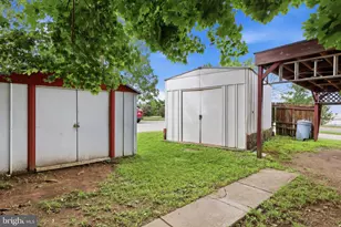 1212 Broadway, Hanover, PA 17331 - Photo 45