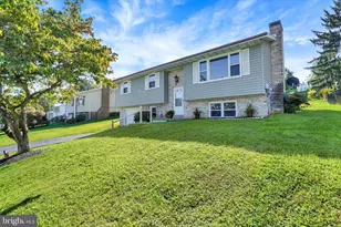 3490 Kingston Rd, York, PA 17402 - Photo 3