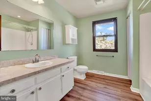 3490 Kingston Rd, York, PA 17402 - Photo 15
