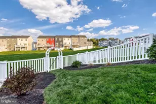 210 Hudson Blvd, Red Lion, PA 17356 - Photo 21
