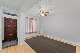 110 S Penn St, York, PA 17401 - Photo 5