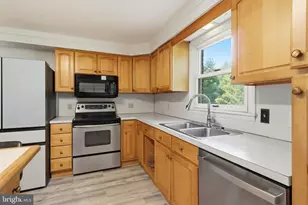 1733 Powder Mill Rd, York, PA 17403 - Photo 15
