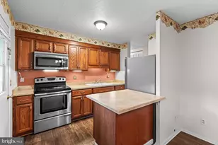 182 Claremont Dr, Seven Valleys, PA 17360 - Photo 11