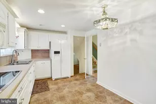 4174 Wilshire Dr, York, PA 17402 - Photo 13