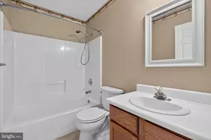 55 Farm Ln, Manchester, PA 17345 - Photo 17
