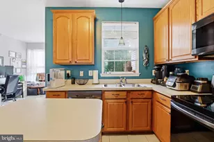 394 Bruaw Dr, York, PA 17406 - Photo 13
