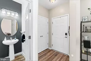363 Bruaw Dr, York, PA 17406 - Photo 17