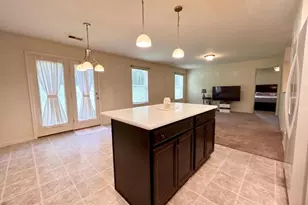 2705 Friends Cir, York, PA 17408 - Photo 9