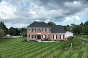30 Berkshire Dr, Shrewsbury, PA 17361 - Photo 3