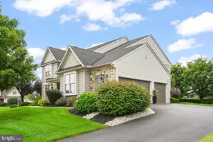 2146 Bernays Dr, York, PA 17404 - Photo 3