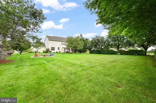2146 Bernays Dr, York, PA 17404 - Photo 45