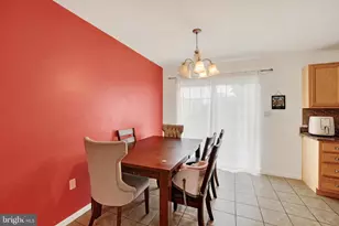 555 Glen Dr, Manchester, PA 17345 - Photo 11