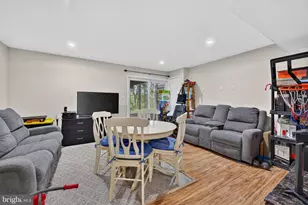 2721 Woodmont Dr, York, PA 17404 - Photo 21