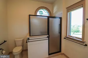 832 Heritage Hills Dr, York, PA 17402 - Photo 25