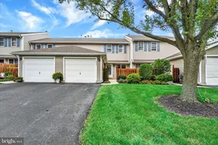 203 Pine Ct, York, PA 17408 - Photo 3
