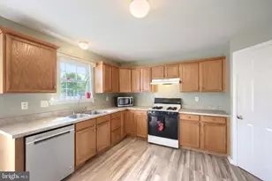 2720 Hunt Club Dr, York, PA 17402 - Photo 21