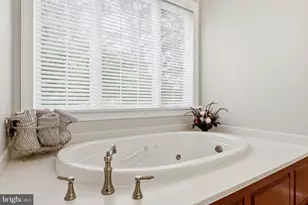 1417 Brittany Dr, York, PA 17404 - Photo 51
