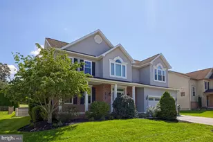 1404 Farm Cross Way, York, PA 17408 - Photo 3