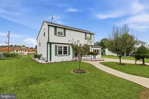 249 Heistand Rd, York, PA 17402 - Photo 3