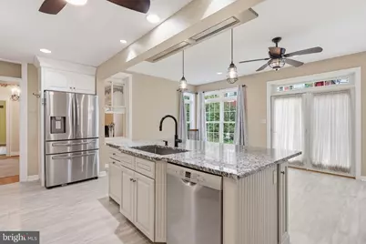 27 N Baltimore Street, Dillsburg, PA 17019 - Photo 9