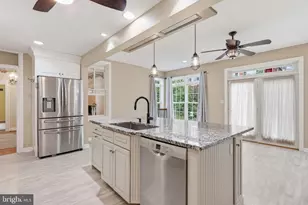 27 N Baltimore St, Dillsburg, PA 17019 - Photo 9