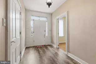 27 N Baltimore St, Dillsburg, PA 17019 - Photo 5
