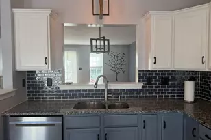 2710 Equestrian Dr, York, PA 17402 - Photo 3