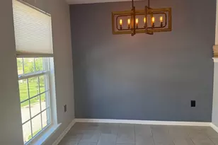 2710 Equestrian Dr, York, PA 17402 - Photo 5