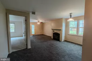 401 Bentwood Ln, York, PA 17408 - Photo 15