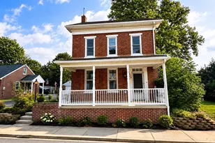 1329 Broadway, Hanover, PA 17331 - Photo 1