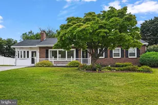 1112 Hanover Rd, York, PA 17408 - Photo 1