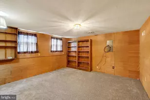 2140 Derry, York, PA 17408 - Photo 17