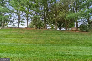 8711 Fairway Ct, Seven Valleys, PA 17360 - Photo 45