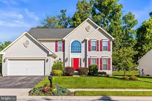7619 Seneca Ridge Dr, York, PA 17403 - Photo 3