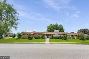 300 George St, Hanover, PA 17331 - Photo 1