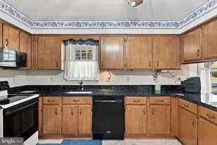 2980 Sunset Ln, York, PA 17408 - Photo 19